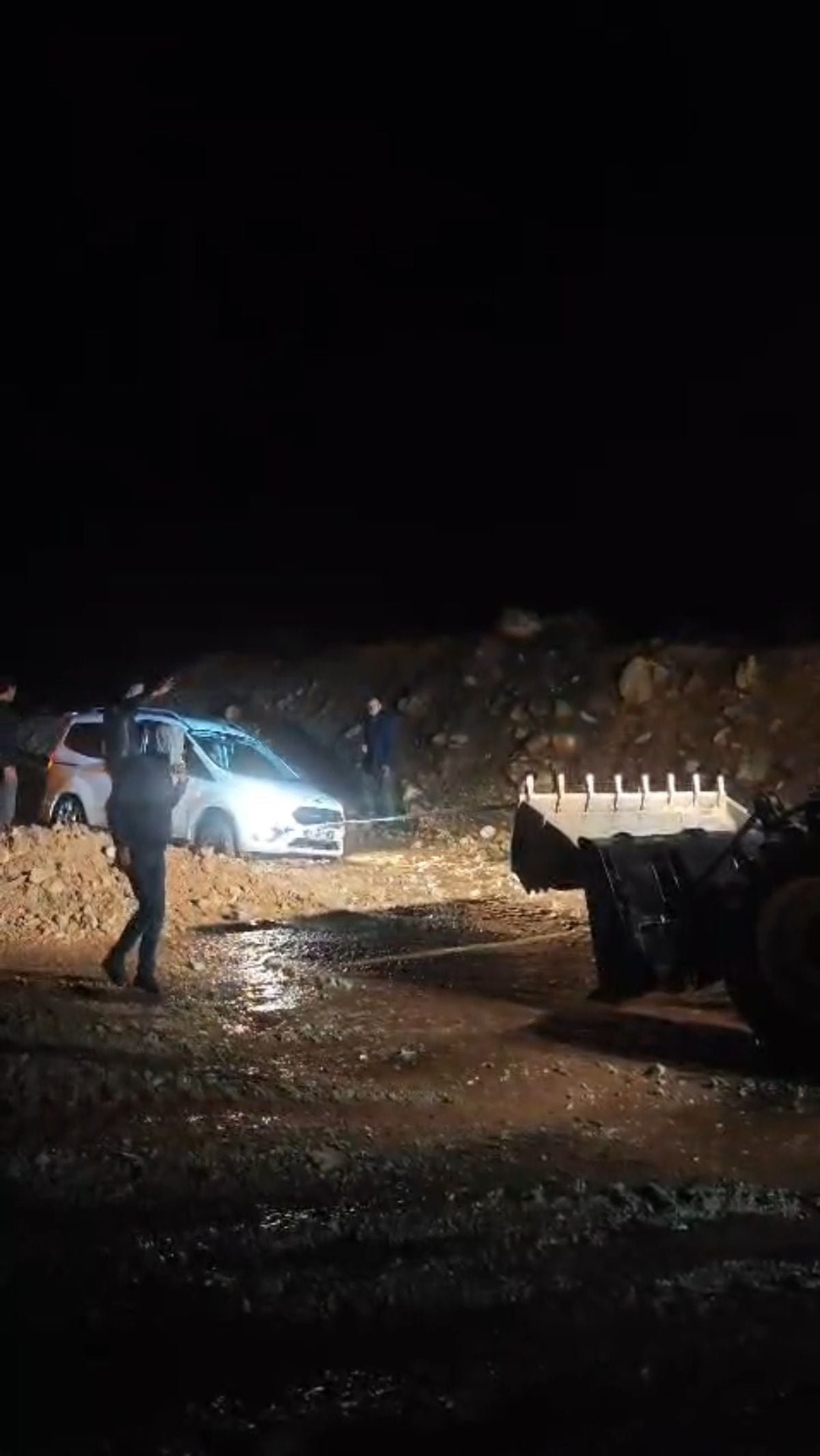 Siirt-Eruh-Şırnak Yolunda Heyelan Meydana Geldi